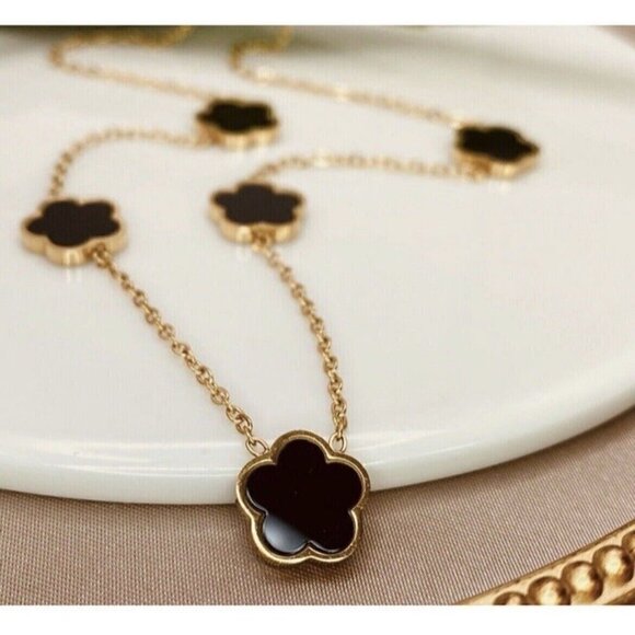18K Gold Plated Clover Necklace BLACK Unisex Womens Mens stainless Steel - Picture 1 of 6